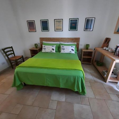 Le Radici Bed & Breakfast Monopoli Bagian luar foto